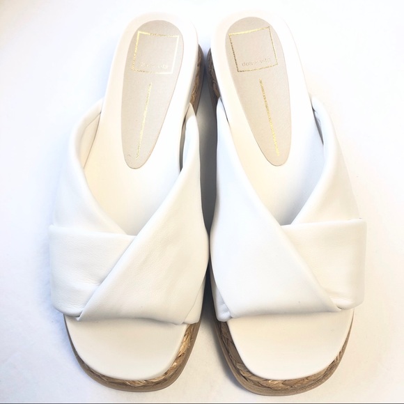 $100 EUC Dolce Vita 9 Giza Knotted Platform Slides Sandals White Brown - Picture 2 of 7